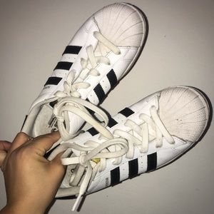 Adidas superstar